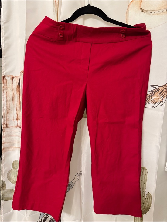 Rekucci Pants - Women’s Red Cropped Ponte Pants